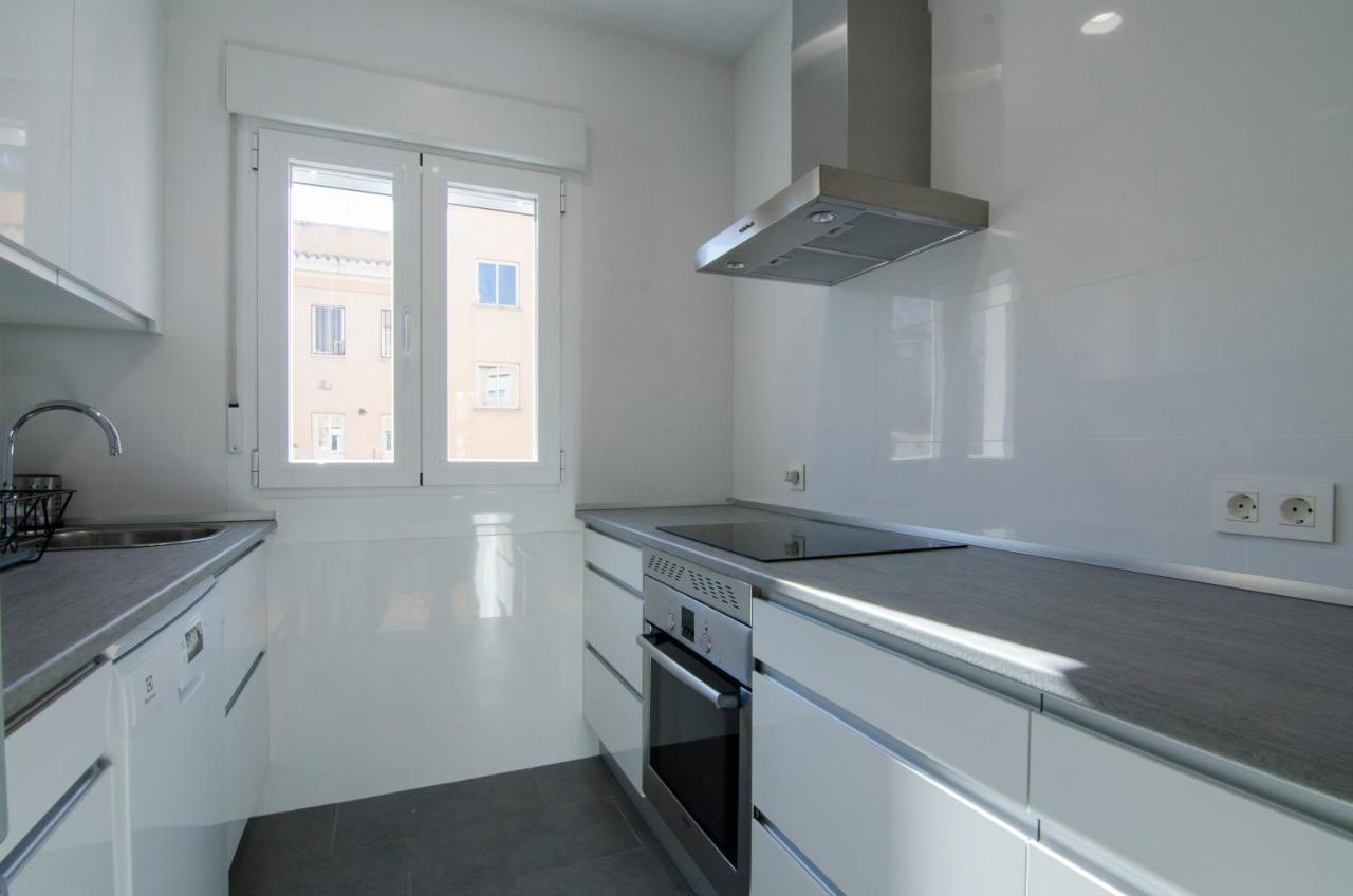 2 Bedrooms 2 Bathrooms Furnished - Bernabeu - Business Area With Terrace - Minty Stay Madrid Eksteriør billede
