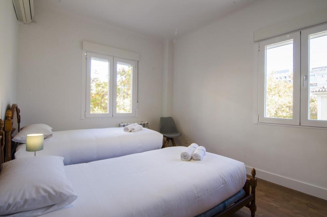 2 Bedrooms 2 Bathrooms Furnished - Bernabeu - Business Area With Terrace - Minty Stay Madrid Eksteriør billede