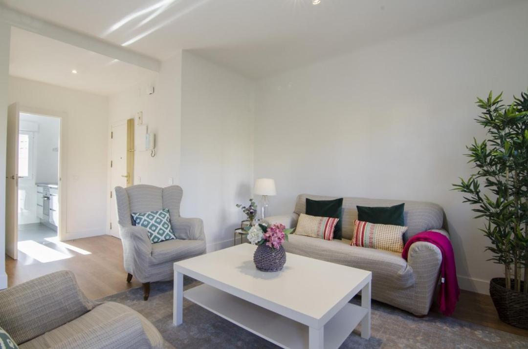 2 Bedrooms 2 Bathrooms Furnished - Bernabeu - Business Area With Terrace - Minty Stay Madrid Eksteriør billede