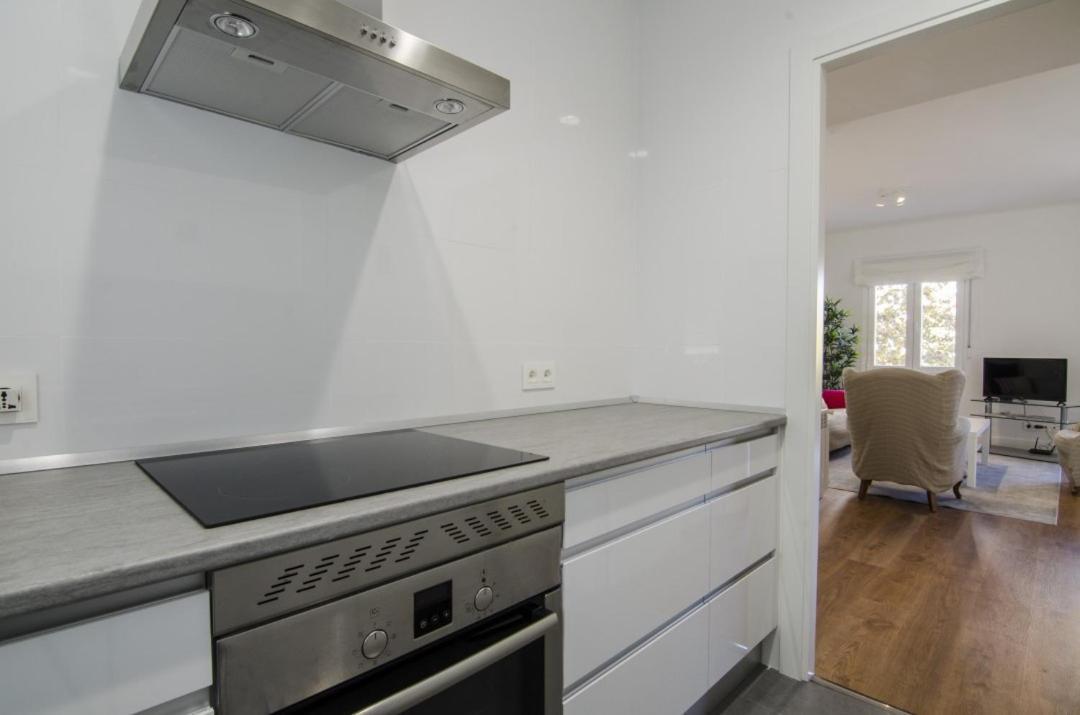 2 Bedrooms 2 Bathrooms Furnished - Bernabeu - Business Area With Terrace - Minty Stay Madrid Eksteriør billede